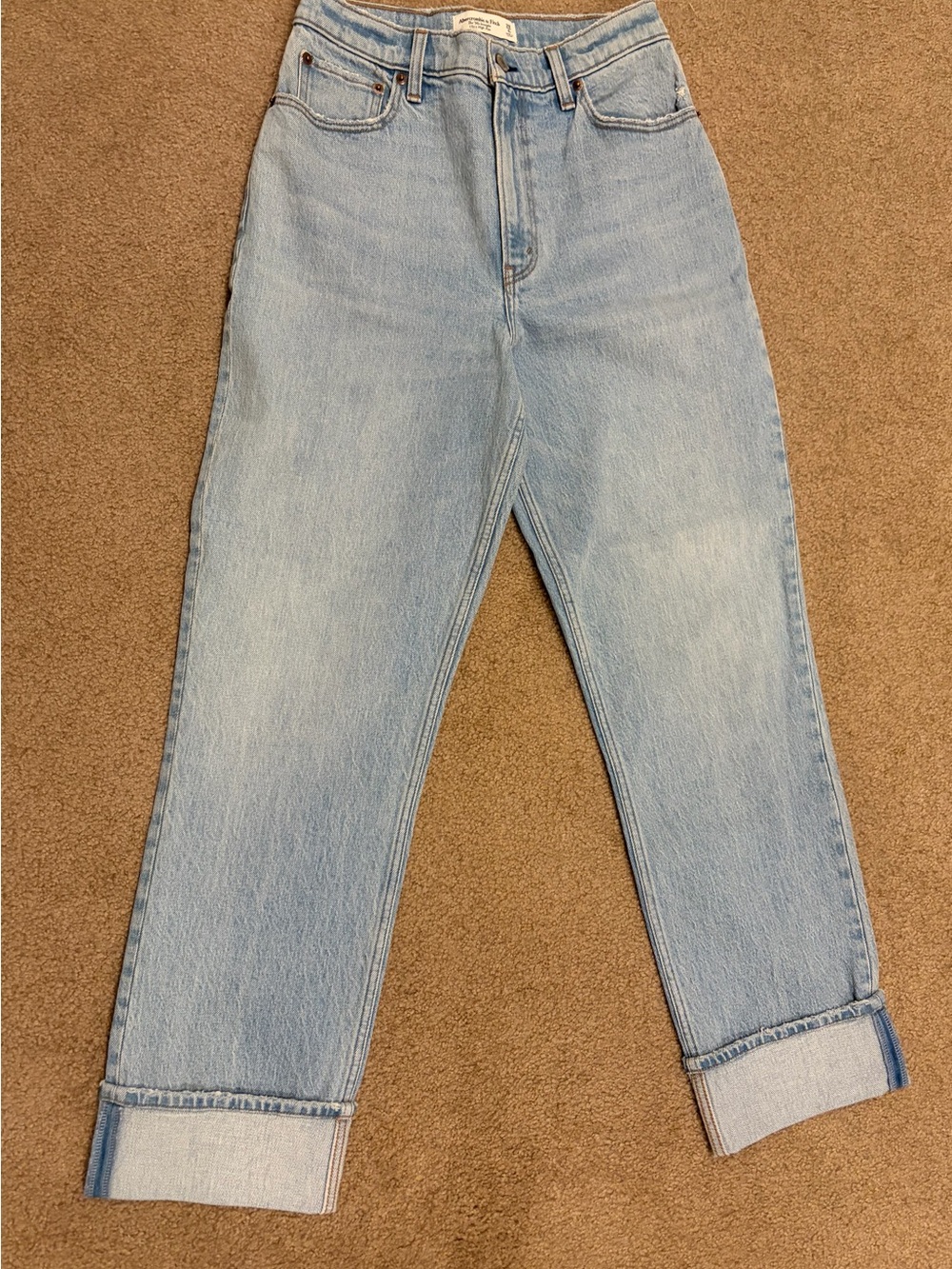 Abercrombie & Fitch Light Blue Ultra High Rise '90s Straight Curve Love Jeans